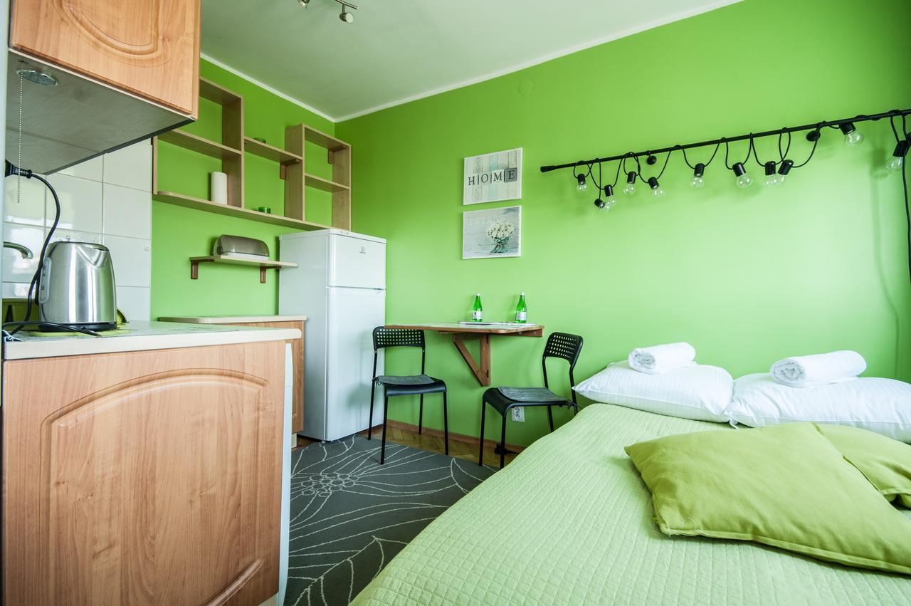 Elegant Apartment Chmielna Promenade Warschau Buitenkant foto